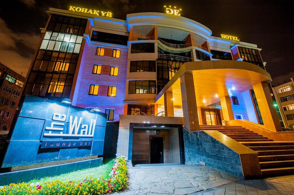Goldman Empire Astana Exterior foto